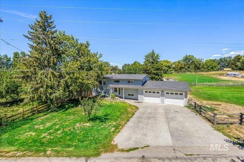 9412 W Wright St, Boise, ID, 83709-4046 | Card Image