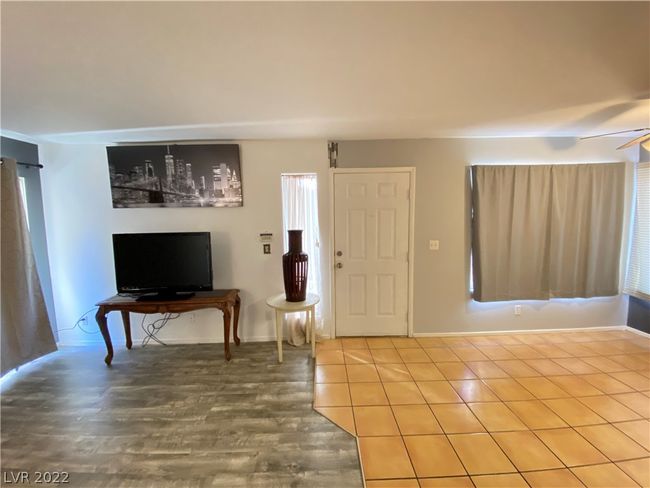 UNIT-101 - 3065 Casey Dr, Condo with 2 bedrooms, 2 bathrooms and null parking in Las Vegas NV | Image 5