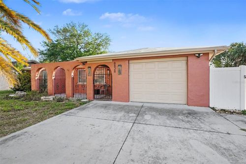 8828 Carmen Ln, Port Richey, FL, 34668-5203 | Card Image