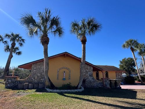 5330 Kings Ct, FRUITLAND PARK, FL, 34731-6018 | Card Image