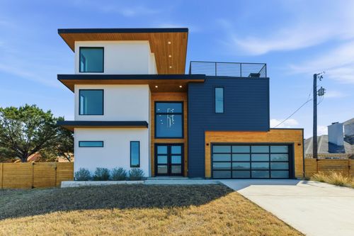 11205 Beach Rd, Leander, TX, 78641-9456 | Card Image