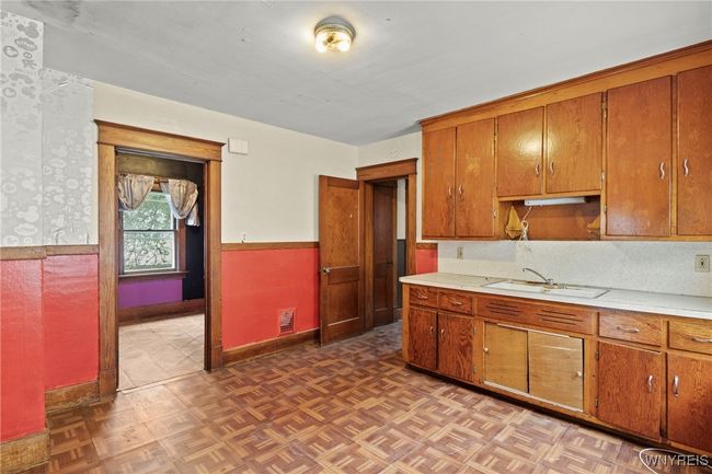 1319 Electric Ave, Home with 6 bedrooms, 2 bathrooms and null parking in Lackawanna NY | Image 22
