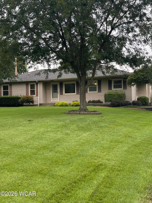 808 Kelley Dr, Wapakoneta, OH, 45895-1331 | Card Image
