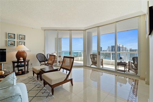 apt-2702-21050 Ne 38th Ave, Aventura, FL, 33180-4082 | Card Image