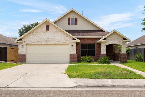 4705 Violet Ave, McAllen, TX, 78504-4863 | Card Image
