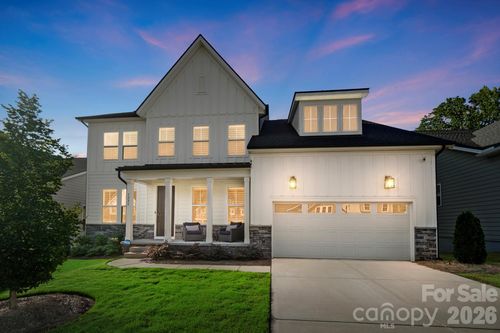 5225 Glenwalk Dr, Charlotte, NC, 28269-4973 | Card Image