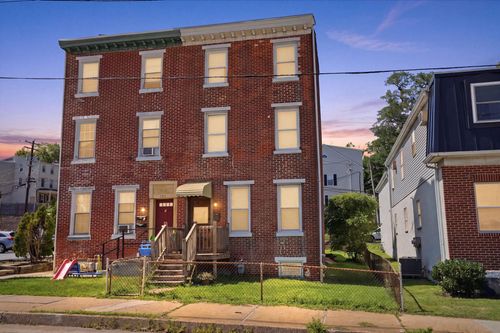 251 E Market St, WEST CHESTER, PA, 19382-2739 | Card Image