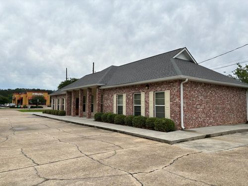 b-1170 Highway 51, Ponchatoula, LA, 70454-6365 | Card Image