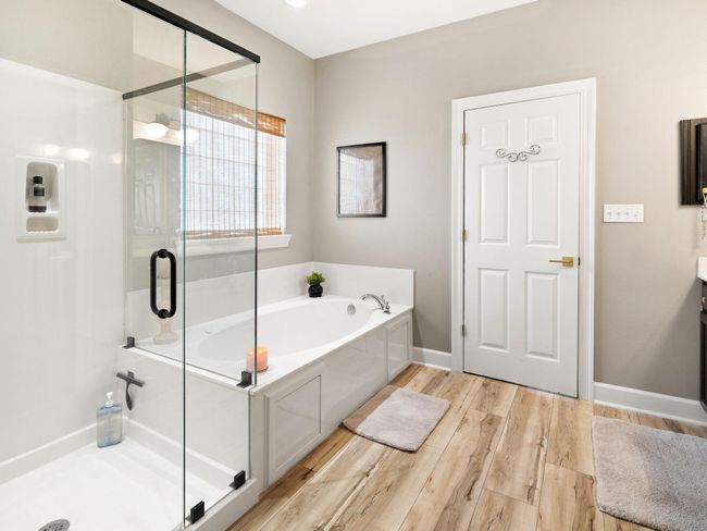 Master Bath | Image 38