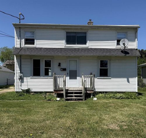813 Roosevelt Street, MENASHA, WI, 54952 | Card Image