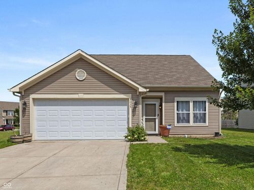 3035 Arrowroot Ln, Indianapolis, IN, 46239-7972 | Card Image