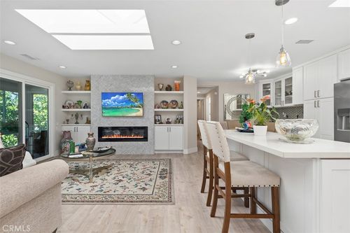 o-803 Ronda Mendoza, Laguna Woods, CA, 92637-5955 | Card Image