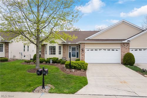 16-4902 Foote Rd, Medina, OH, 44256-6418 | Card Image
