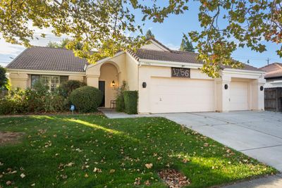 1756 Meadowlark Way, House other with 3 bedrooms, 2 bathrooms and null parking in Yuba City CA | Image 2