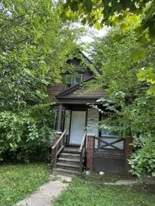 3435 N 9th Street, Milwaukee, WI, 53206 | Card Image
