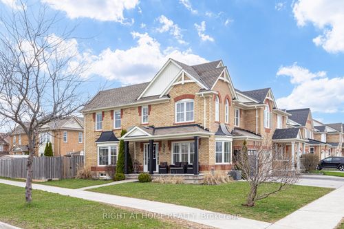 1 Jamesway Cres, Stouffville, ON, L4A0A3 | Card Image