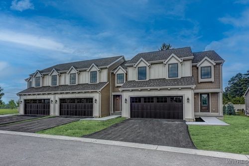 b-22 Stonham Pl, Amherst, NY, 14221-5623 | Card Image
