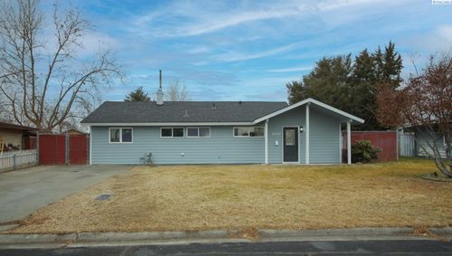 2206 Dallas Street, Richland, WA, 99352 | Card Image