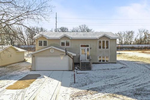 1237 12th Street Circle Se, Waseca, MN, 56093 | Card Image