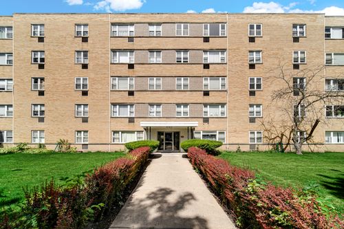 209-6160 N Damen Ave, Chicago, IL, 60659-4368 | Card Image