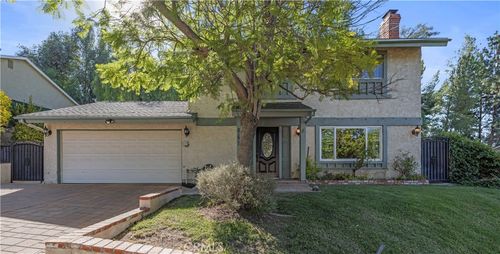 18740 Vicci St, Canyon Country, CA, 91351 | Card Image