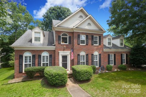 9900 Colvard Cir, Charlotte, NC, 28269-8635 | Card Image