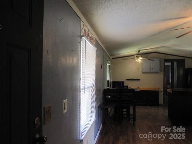 Dining area | Image 13