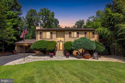 4368 Sunset Ct, Warrenton, VA, 20187-3584 | Card Image