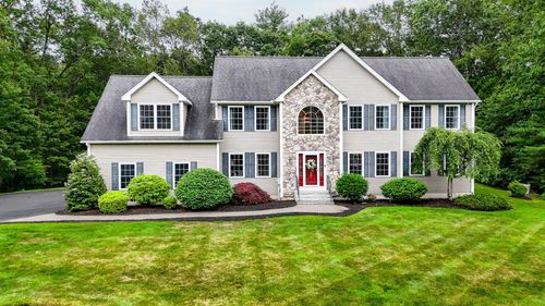 17 Cardiff Rd, Windham, NH, 03087-1262 | Card Image