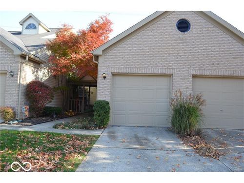 unit-3-3643 Reflections Ln, Indianapolis, IN, 46214-5106 | Card Image