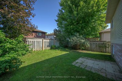 78 Kennedy Pl, House other with 3 bedrooms, 2 bathrooms and 5 parking in London ON | Image 3