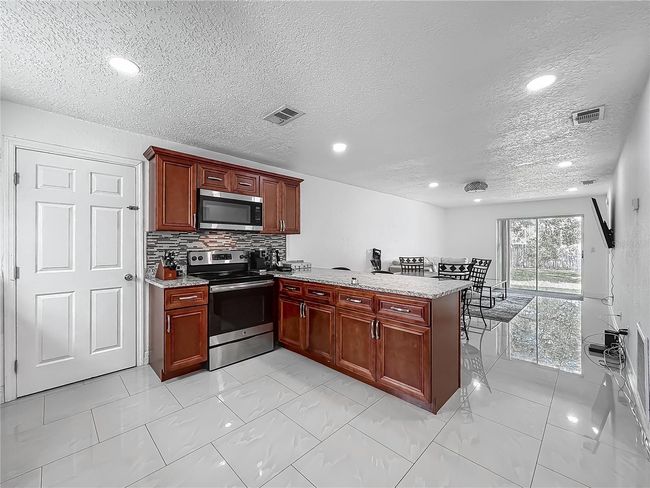 3120 Ginger Cir, House other with 2 bedrooms, 1 bathrooms and null parking in ORLANDO FL | Image 6