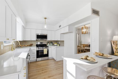 apt-b-5835 E University Blvd, Dallas, TX, 75206-4616 | Card Image