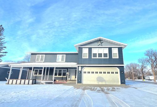 811 1st Ave E, Ada, MN, 56510-1647 | Card Image