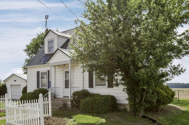 6880 Sandusky Ave, House other with 3 bedrooms, 1 bathrooms and null parking in Chatfield OH | Image 4