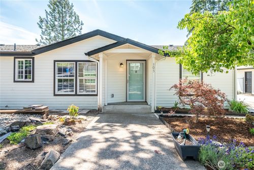 105 Robin Ct, Longview, WA, 98632-5694 | Card Image