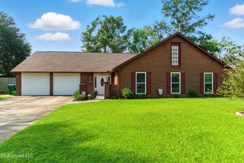 15241 Debbie Cv, Gulfport, MS, 39503-2808 | Card Image