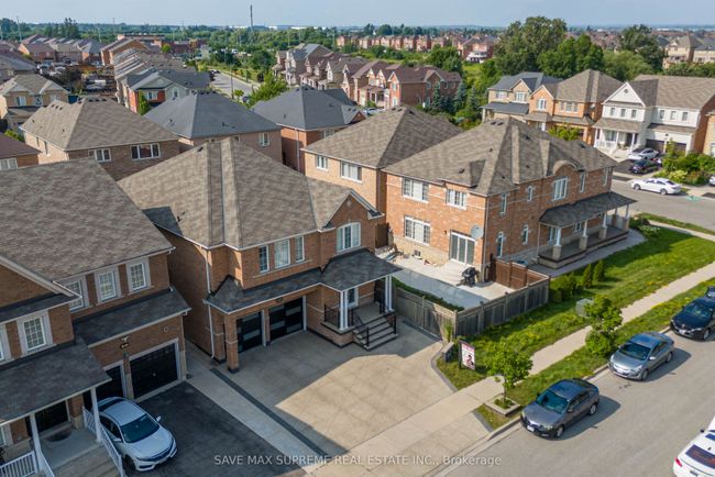 22 Constance St, House other with 6 bedrooms, 6 bathrooms and 5 parking in Brampton ON | Image 40
