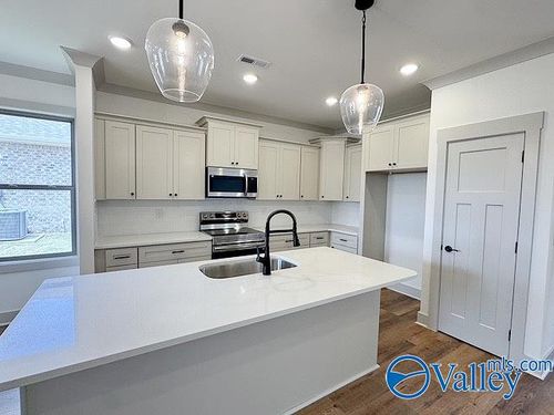 1030 Maplehurst Street, Decatur, AL, 35603 | Card Image