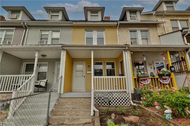 Juniata St, Freemansburg, PA 18017