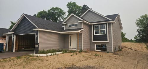 1063 Bellaire Blvd Nw, Isanti, MN, 55040-7520 | Card Image