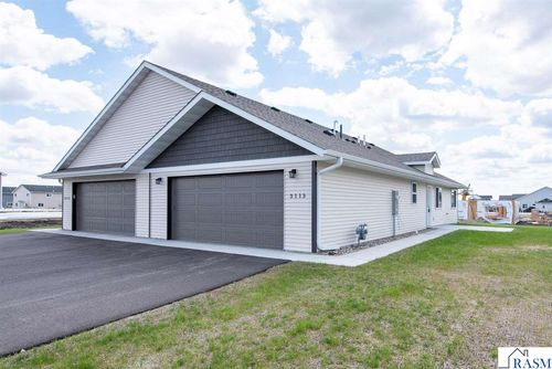 3113 Scotch Ln, Mankato, MN, 56001-8210 | Card Image