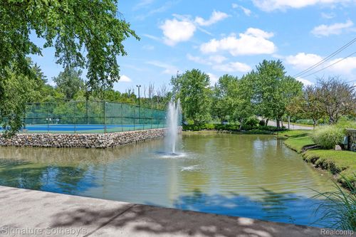 187-7167 Danbrooke, West Bloomfield, MI, 48322-2954 | Card Image