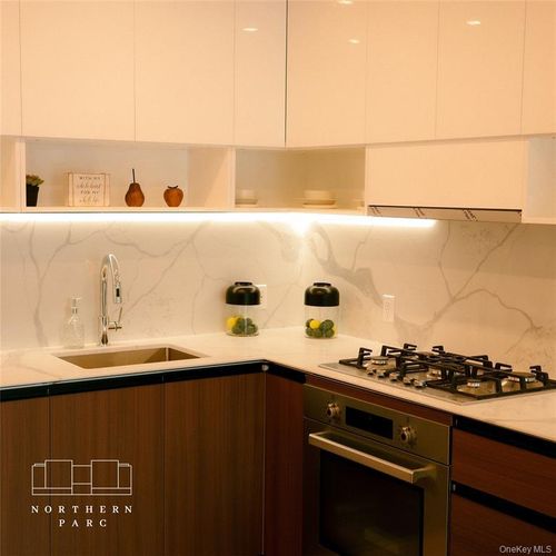 apt-224-144 Northern Blvd, Flushing, NY, 11354-4677 | Card Image