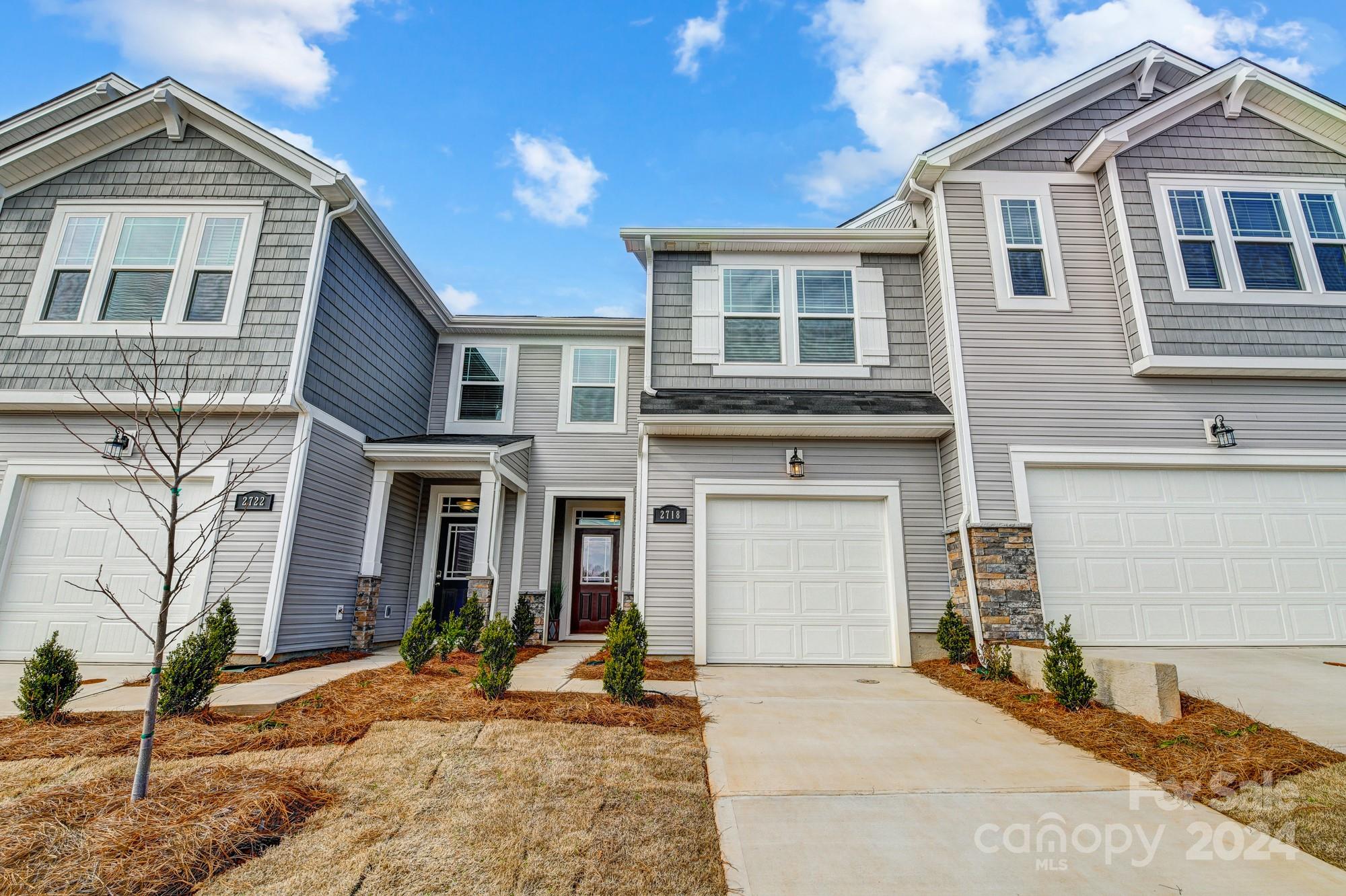 Keeler Oak Ln, Charlotte, NC 28269