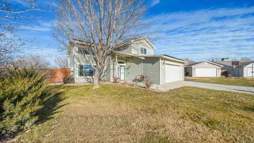 367 N Lake Ct, Fruita, CO, 81521-2582 | Card Image