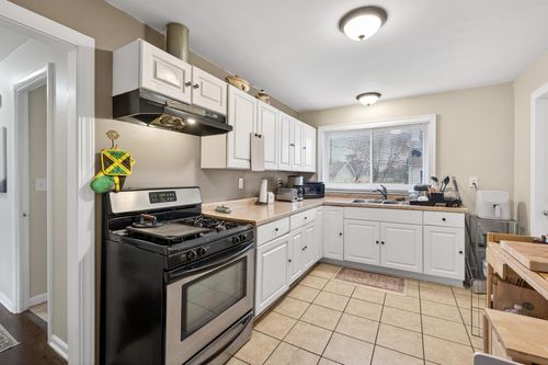 4001 5th Ave S, Minneapolis, MN, 55409-1622 | Card Image