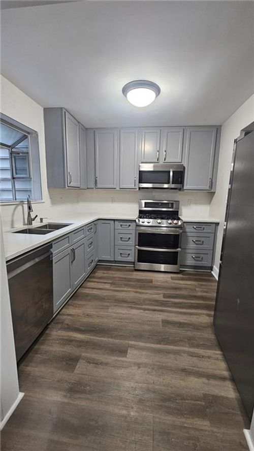 679 Anderson Walk, Marietta, GA, 30062-3468 | Card Image