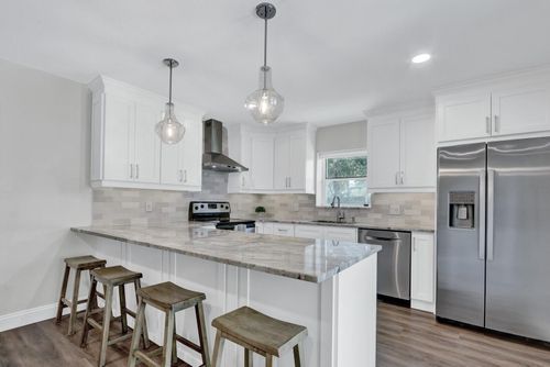 35 Se Beech Tree Ln, Stuart, FL, 34994-5909 | Card Image