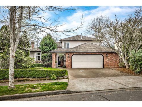769 Nicole Dr, West Linn, OR, 97068-4046 | Card Image